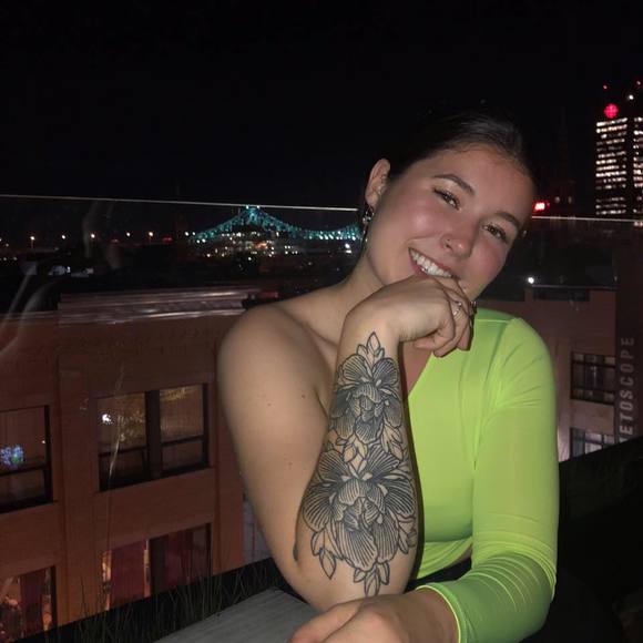 Meet your Posher, Marianne - Picture 1 of 1